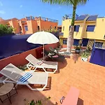 Beach And Golf 4 Bedroom Holiday Home
